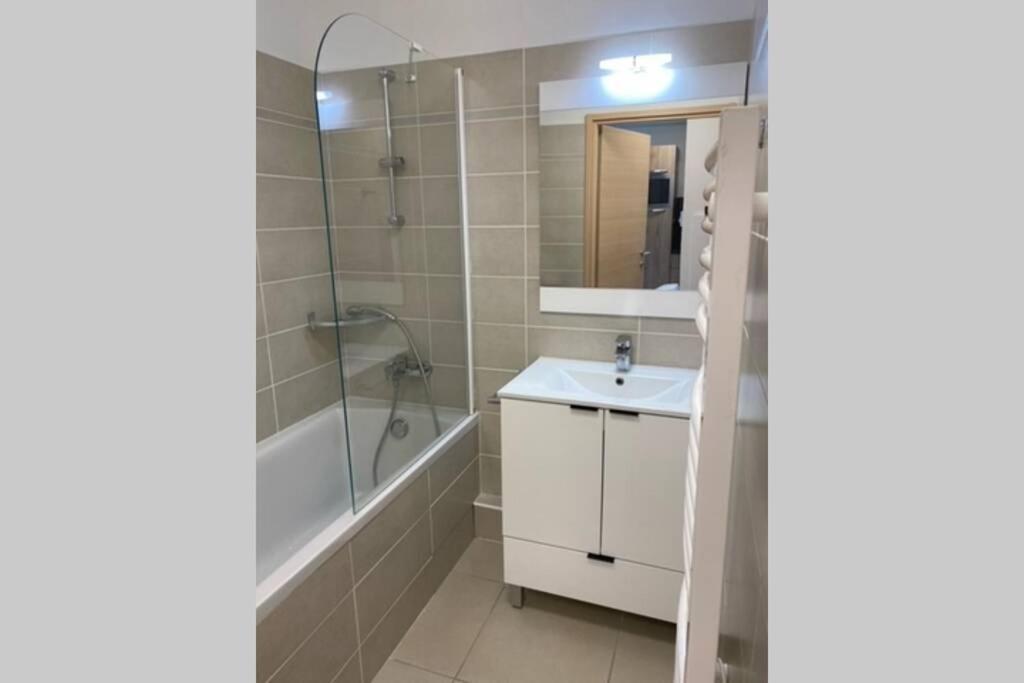 Appartement De Charme Dans Residence Avec Piscine La Joue Du Loup Saint-Étienne-en-Dévoluy Eksteriør billede