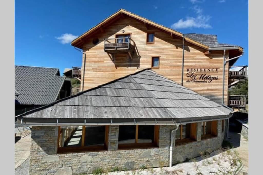 Appartement De Charme Dans Residence Avec Piscine La Joue Du Loup Saint-Étienne-en-Dévoluy Eksteriør billede